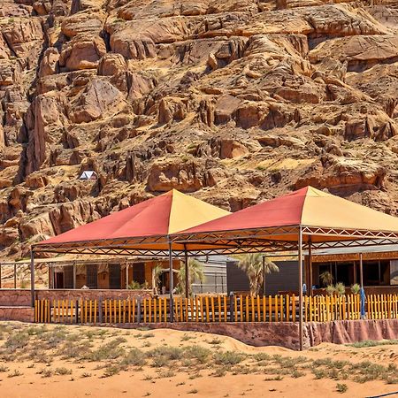 Wadi Rum Sunset Camp 外观 照片