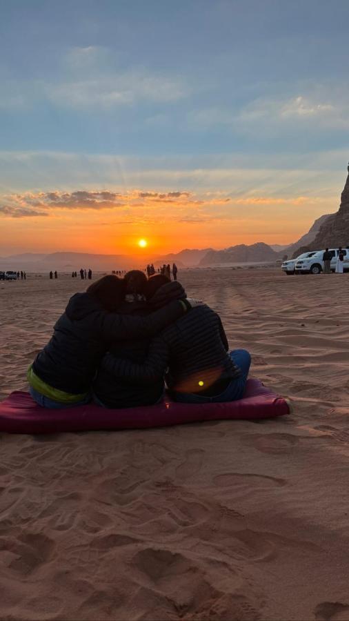Wadi Rum Sunset Camp 外观 照片