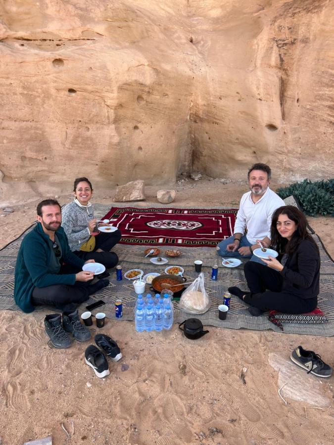 Wadi Rum Sunset Camp 外观 照片