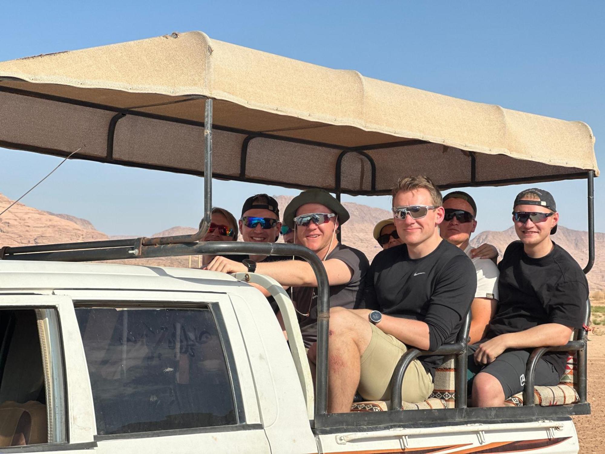 Wadi Rum Sunset Camp 外观 照片